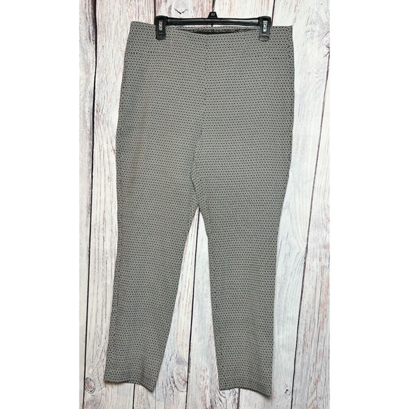 Chico's So Slimming Black/White Diamond Brigitte Slim Ankle Pant Size 2/34 - Picture 1 of 7